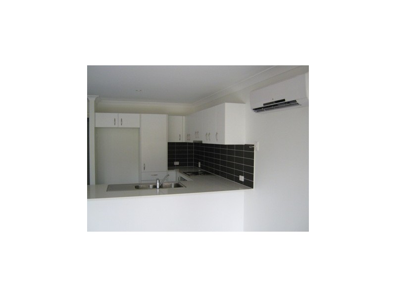 1/19-21 Shields Street, Redcliffe QLD 4020