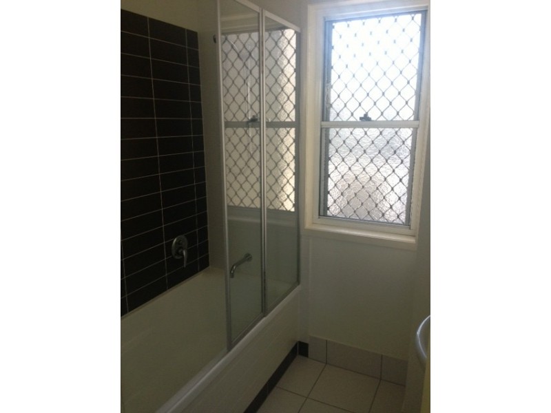 2/19-21 Shields Street, Redcliffe QLD 4020