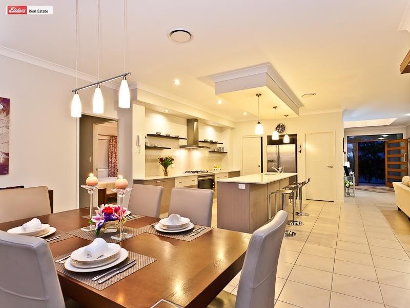 44 Lionheart Crescent, Newport QLD 4020