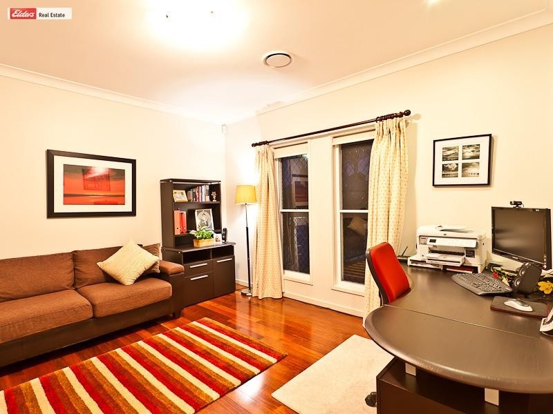 44 Lionheart Crescent, Newport QLD 4020