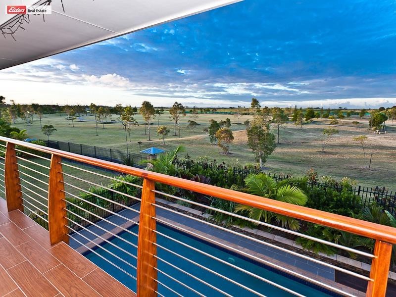 44 Lionheart Crescent, Newport QLD 4020