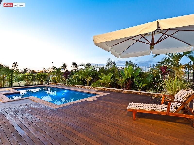 44 Lionheart Crescent, Newport QLD 4020