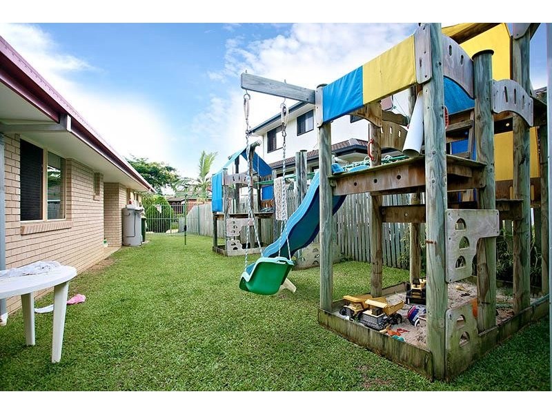 11 Hillier Street, Clontarf QLD 4019