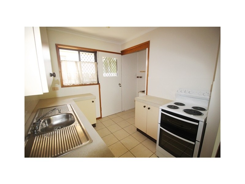 4/22 Portwood Street, Redcliffe QLD 4020