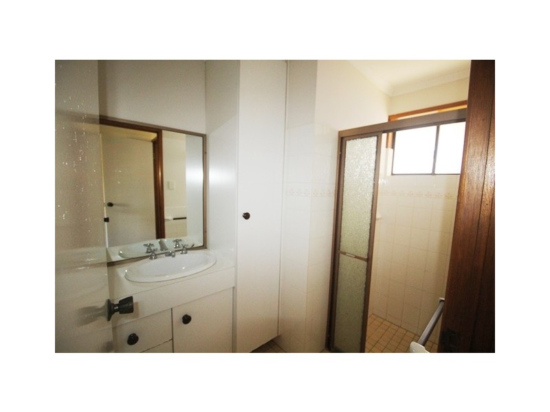 4/22 Portwood Street, Redcliffe QLD 4020