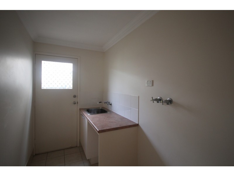 8 Gale Street, Redcliffe QLD 4020