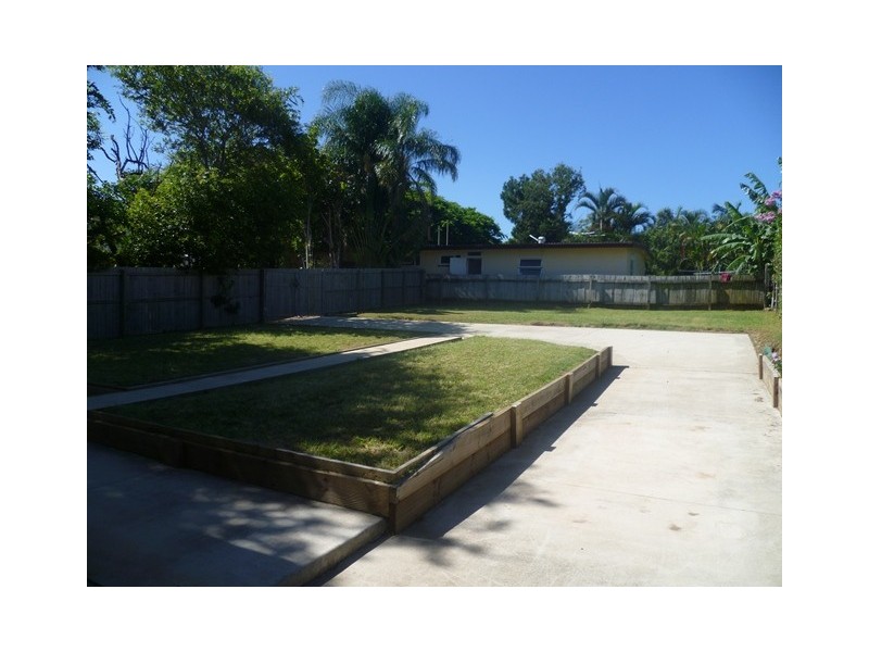 1/30 Silvester Street, Redcliffe QLD 4020