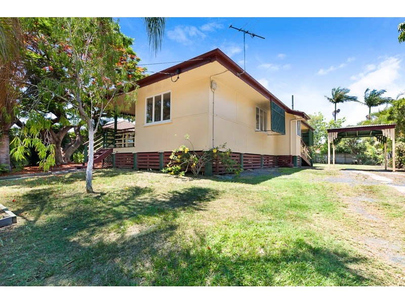 31 Henzell Street, Redcliffe QLD 4020