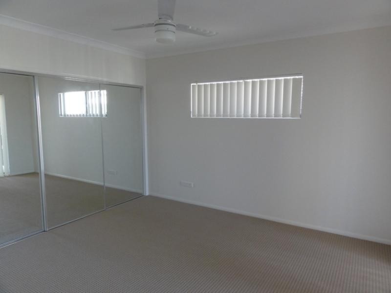 Unit 13/150 Mein Street, Scarborough QLD 4020