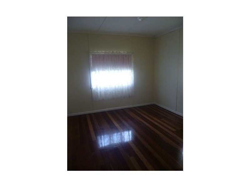 12 Mary Street, Redcliffe QLD 4020
