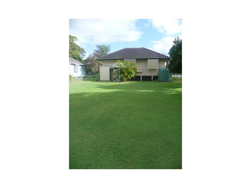 12 Mary Street, Redcliffe QLD 4020