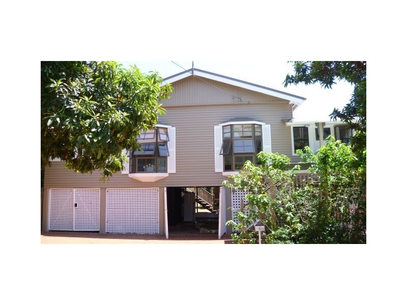 6 Steven Street, Redcliffe QLD 4020