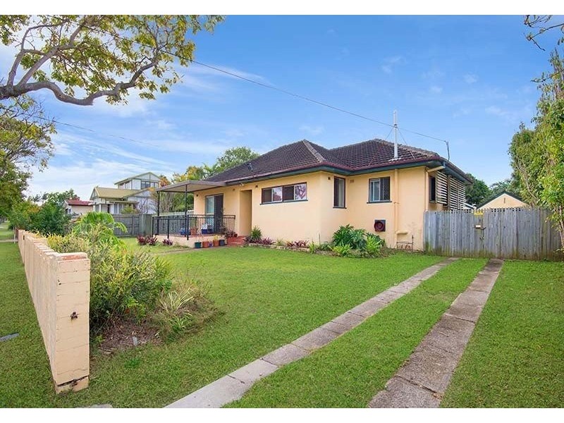 28 Chatham Street, Margate QLD 4019