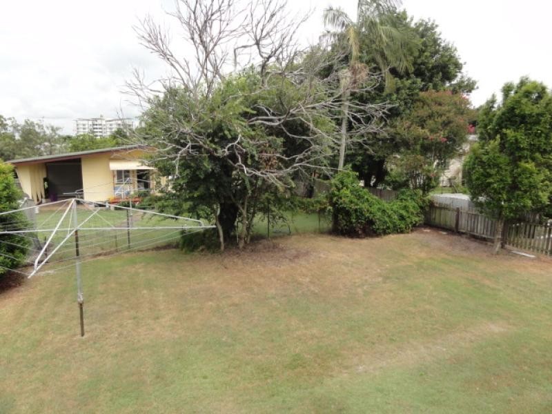 10 Belvedere Street, Clontarf QLD 4019