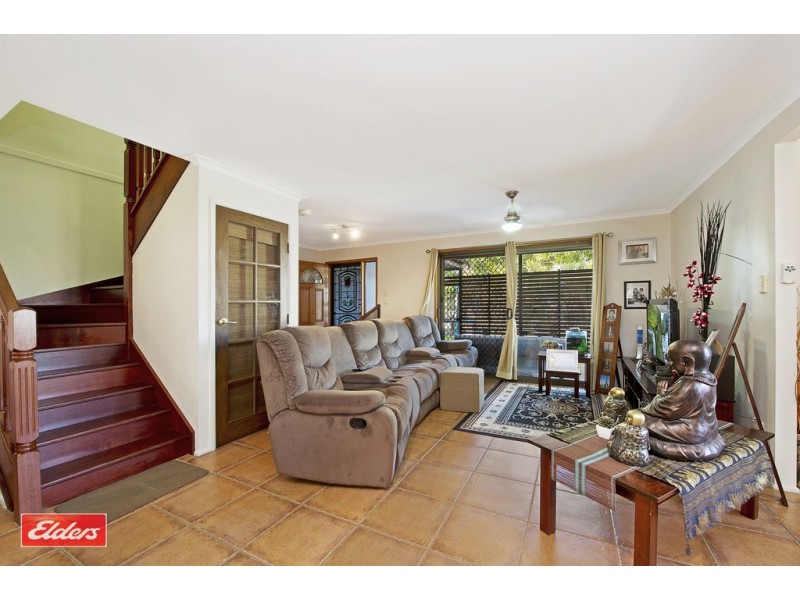 27 Benson Street, Scarborough QLD 4020