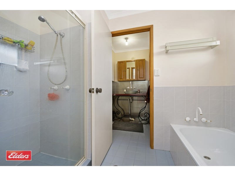 27 Benson Street, Scarborough QLD 4020