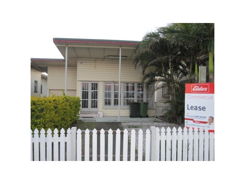 Shop B 32 Hornibrook Esp, Clontarf QLD 4019