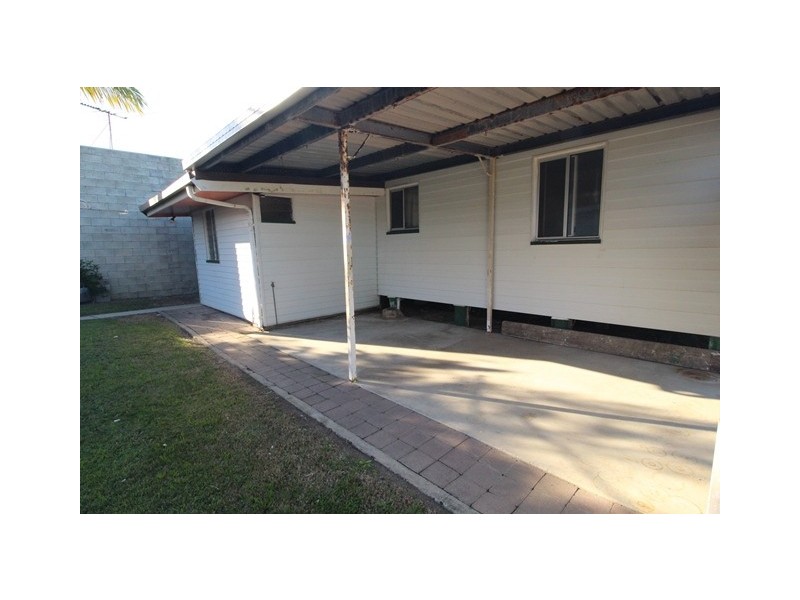 15 Silvyn Street, Redcliffe QLD 4020