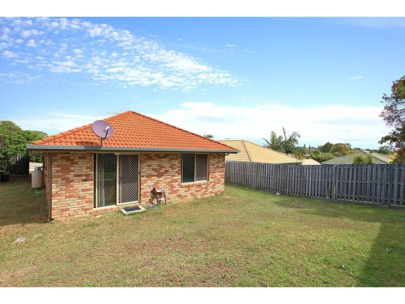 4 Homefield Street, Margate QLD 4019