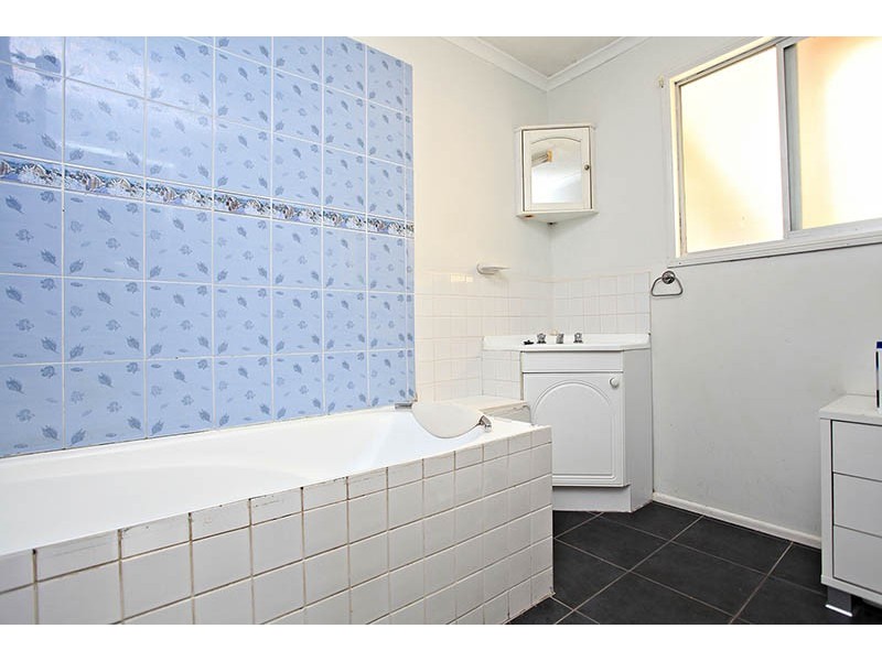 2 Pearen Street, Clontarf QLD 4019