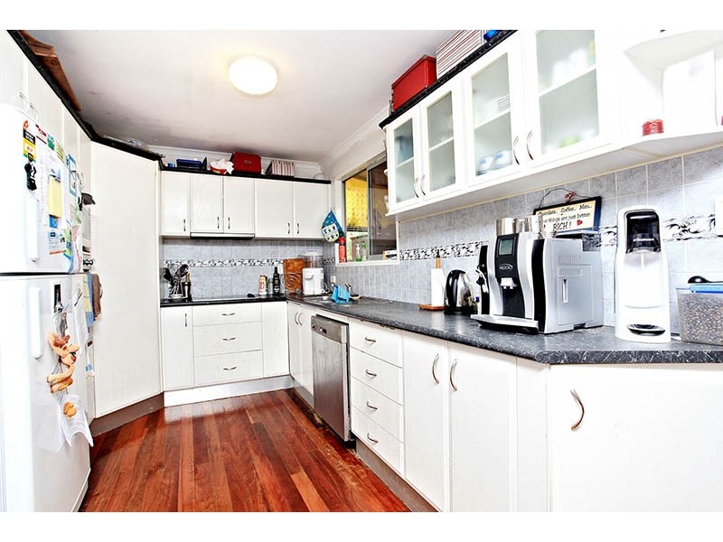2 Pearen Street, Clontarf QLD 4019