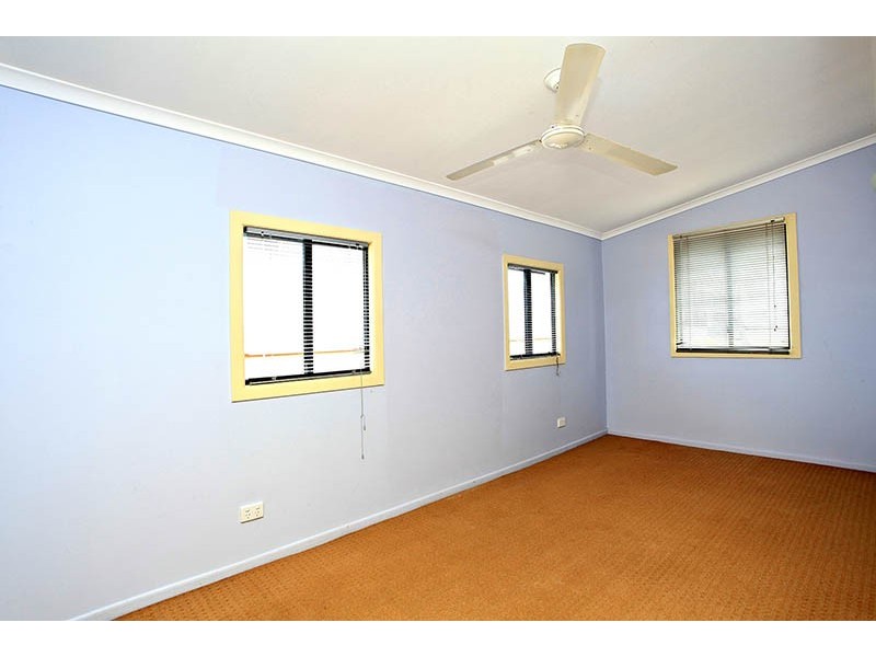 24 John Street, Redcliffe QLD 4020