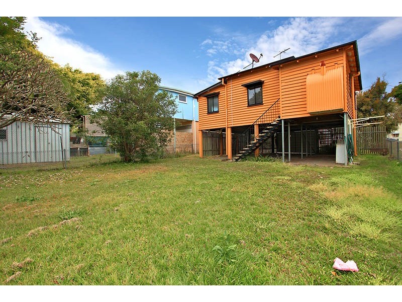 24 John Street, Redcliffe QLD 4020