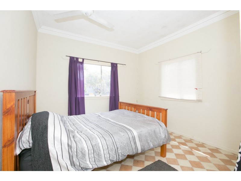 10 Laura Street, Clontarf QLD 4019