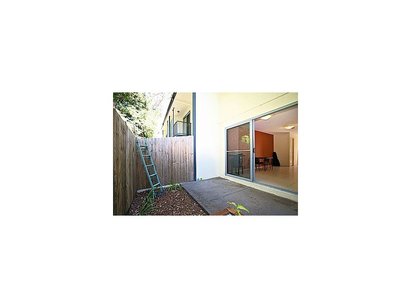 5/9 Cornelius Street, Clontarf QLD 4019