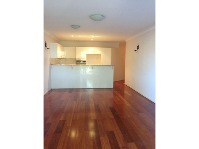 19/3 Rock Street, Scarborough QLD 4020