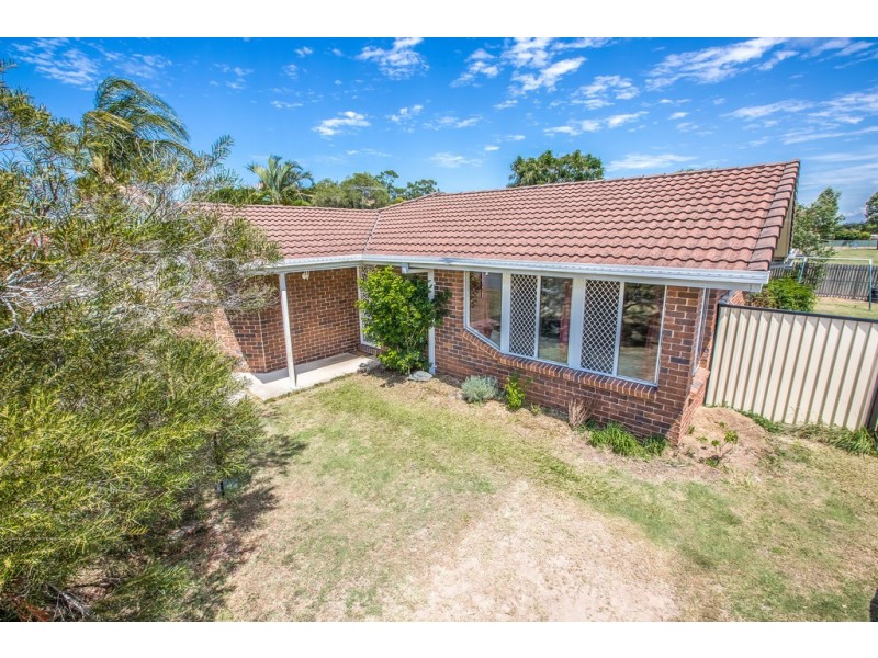 18 Arafura Court, Kippa-ring QLD 4021