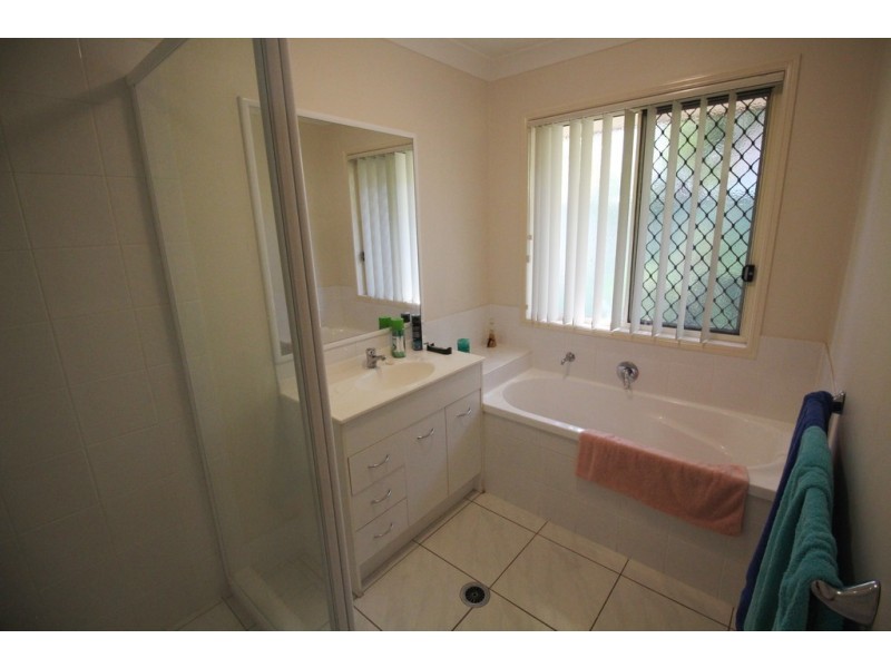 81 Collins Street, Woody Point QLD 4019