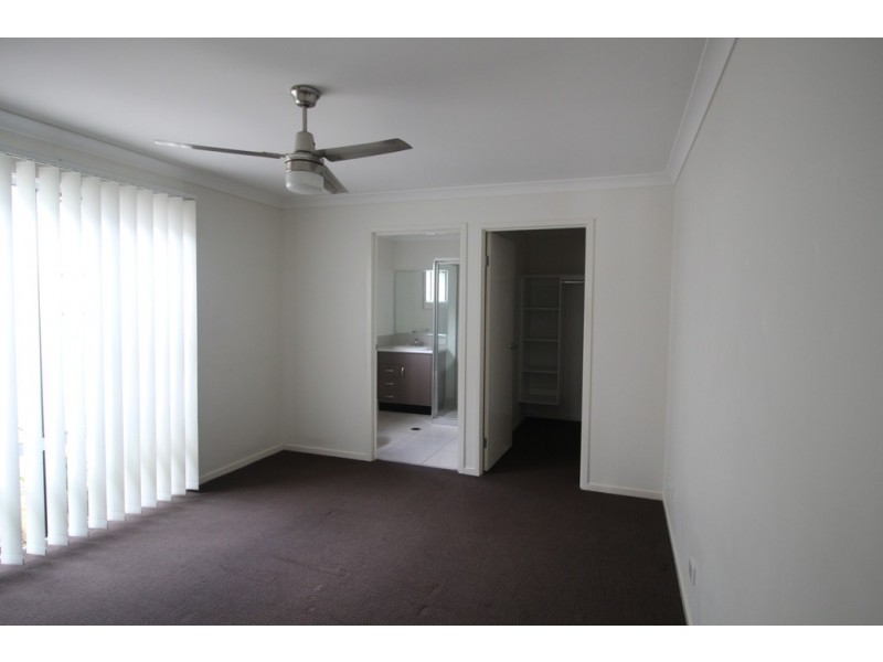 2/7 Duke Street, Clontarf QLD 4019