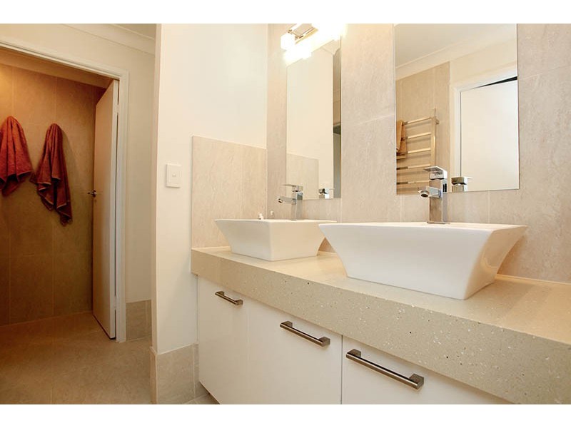 25 Tintara Street, Carseldine QLD 4034