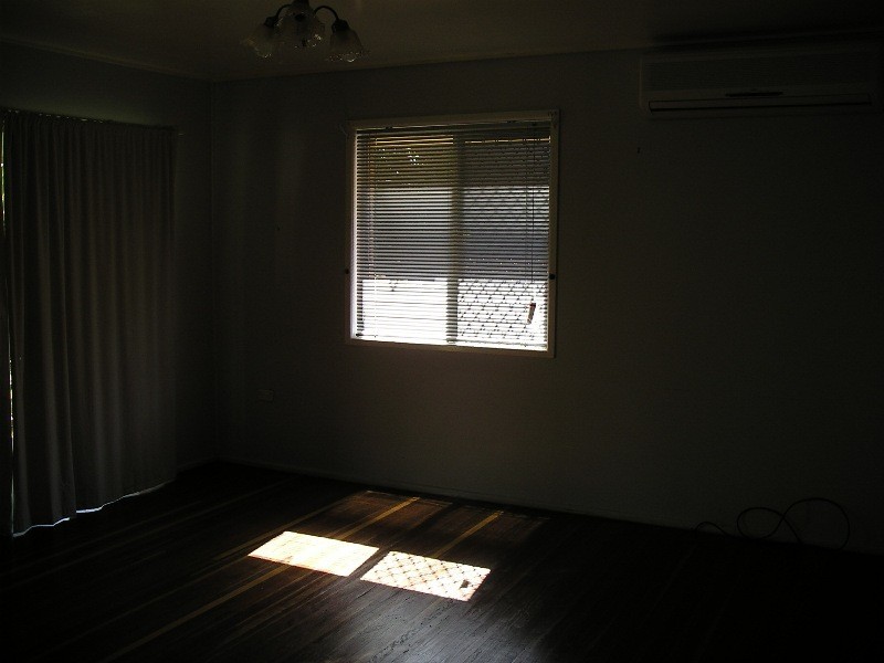 42 Palmtree Avenue, Scarborough QLD 4020