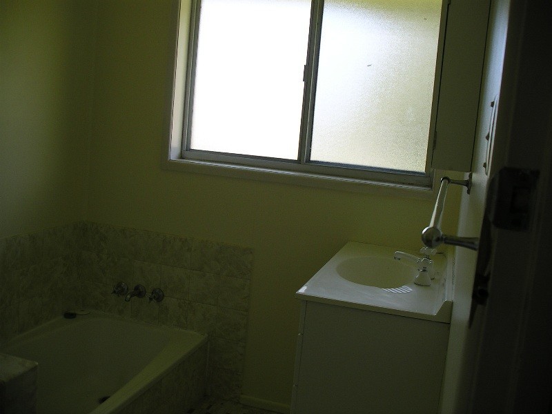 42 Palmtree Avenue, Scarborough QLD 4020