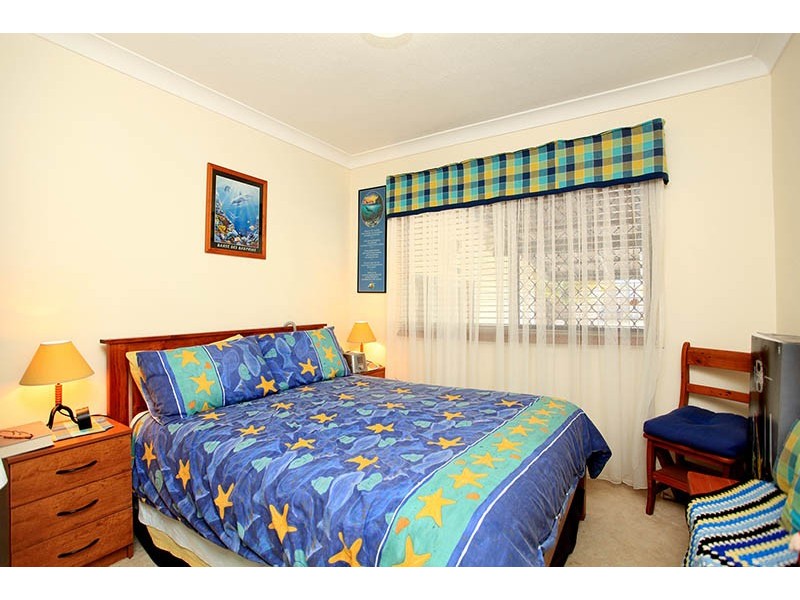 23 Redbank Road, Redcliffe QLD 4020