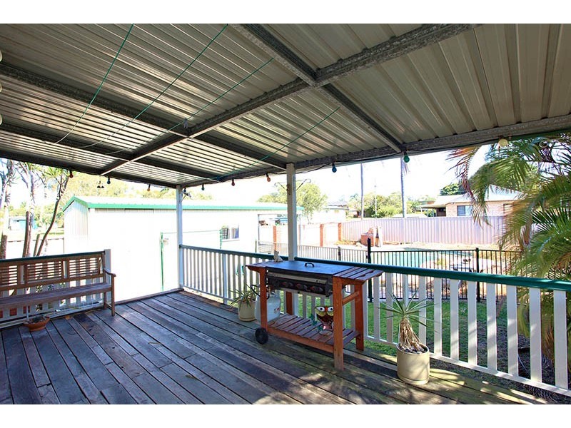 23 Redbank Road, Redcliffe QLD 4020