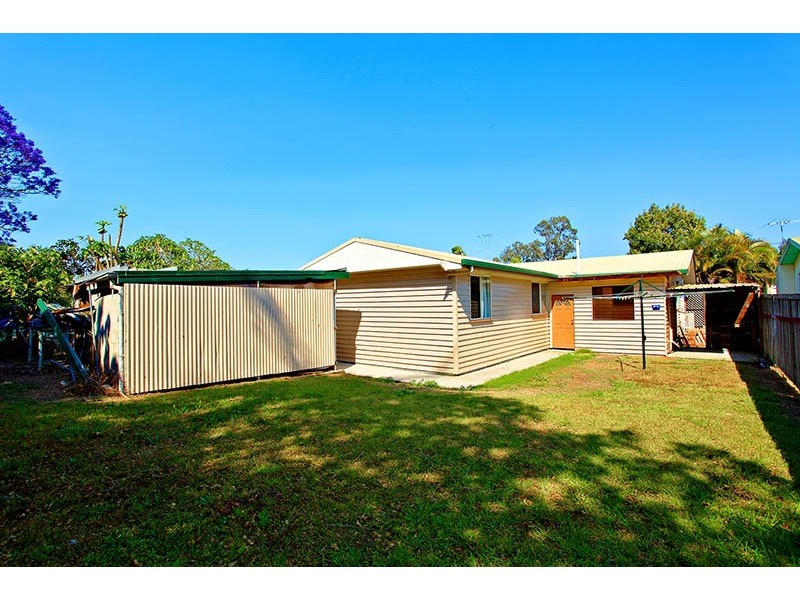 18 Herbert Street, Brighton QLD 4017