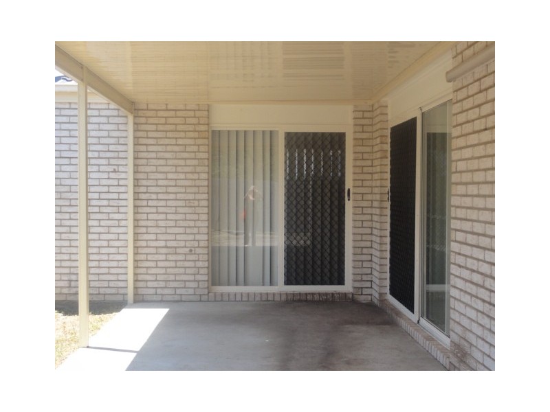 18 Adonis Court, Rothwell QLD 4022