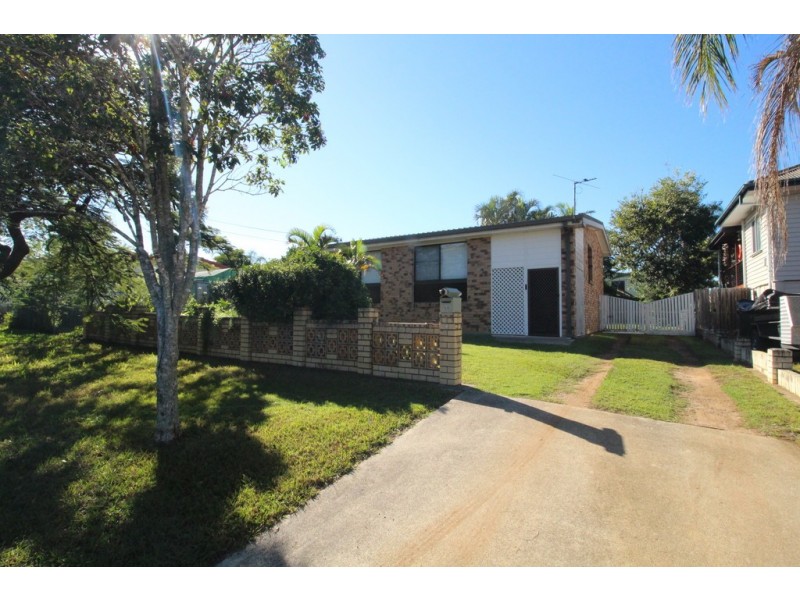 104 Laura street, Clontarf QLD 4019
