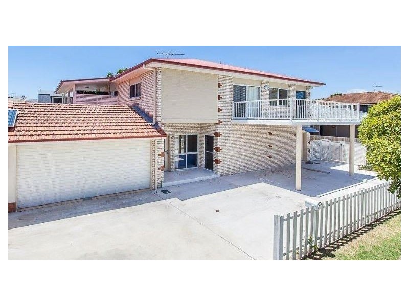 58 Kate Street, Woody Point QLD 4019