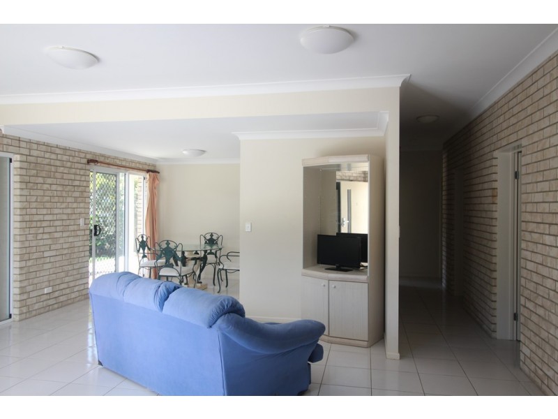 58 Kate Street, Woody Point QLD 4019