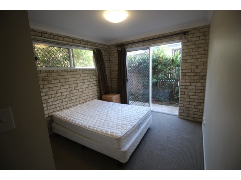 58 Kate Street, Woody Point QLD 4019