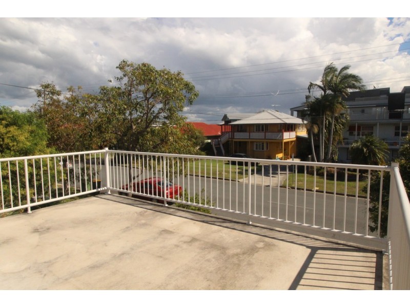 58 Kate Street, Woody Point QLD 4019