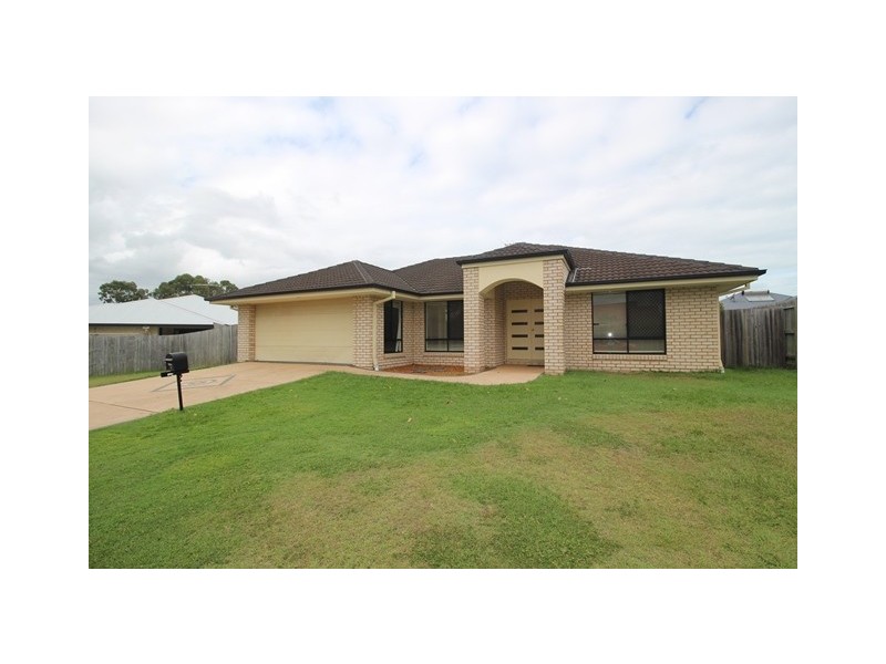 17 Cadell Crescent, Rothwell QLD 4022