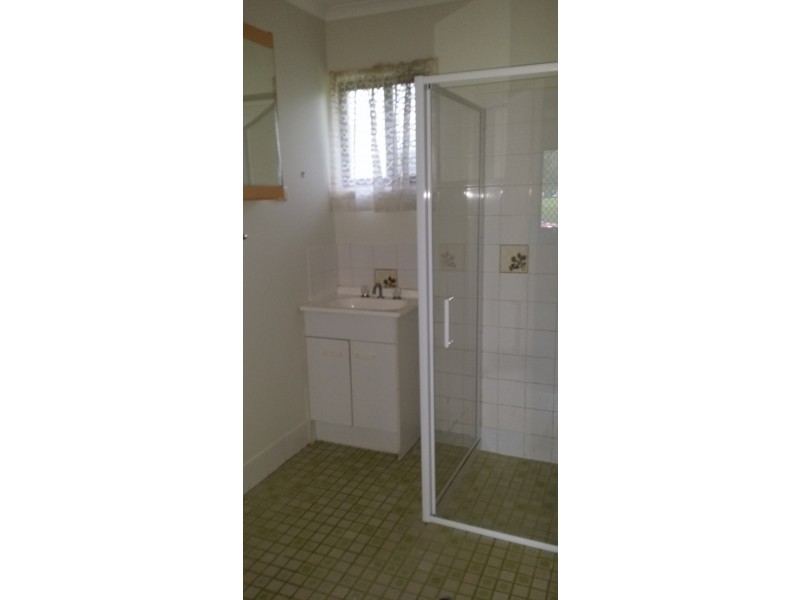 2/9 Lillee Crescent, Caboolture QLD 4510