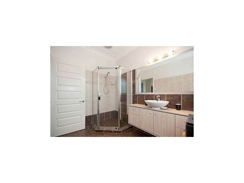 36 Planigale Crescent, North Lakes QLD 4509