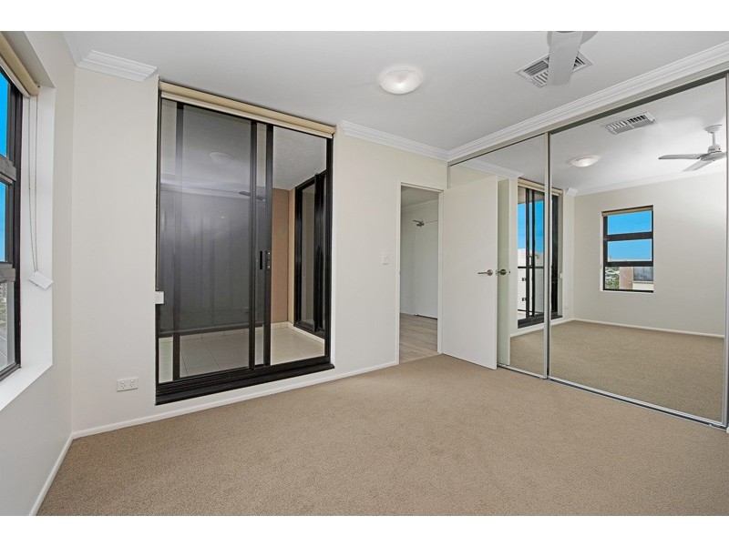 21/55 Marine Parade, Redcliffe QLD 4020