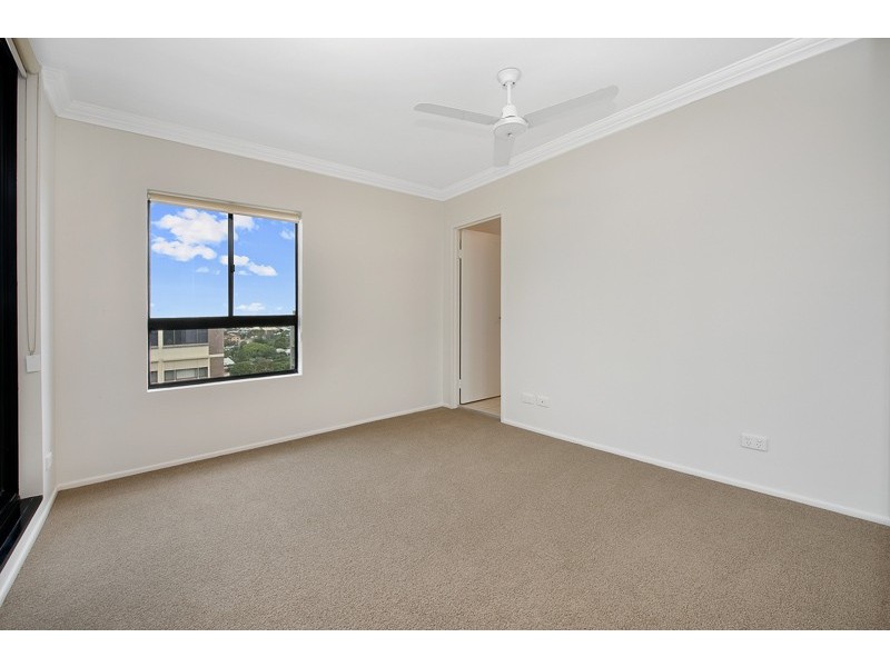 21/55 Marine Parade, Redcliffe QLD 4020